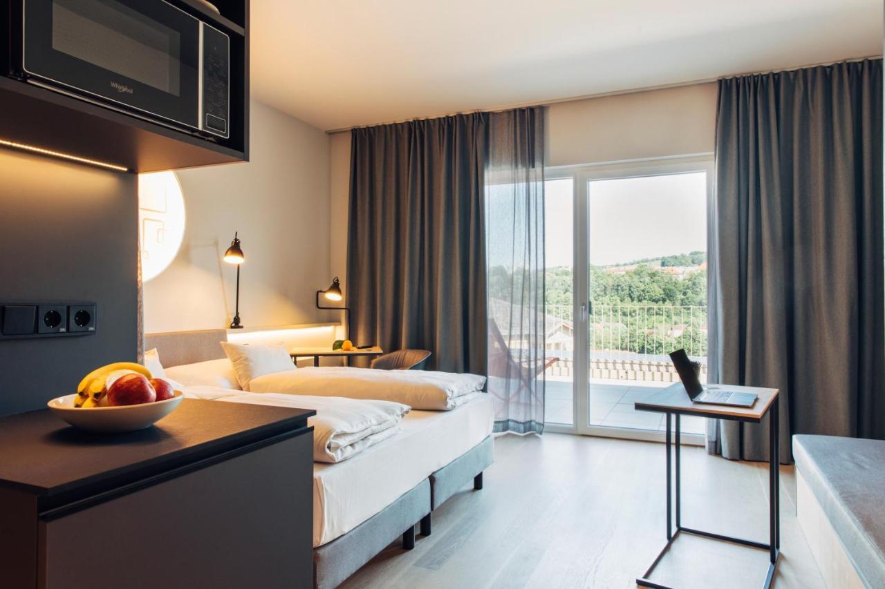Harry'S Home Steyr Hotel & Apartments Exterior photo