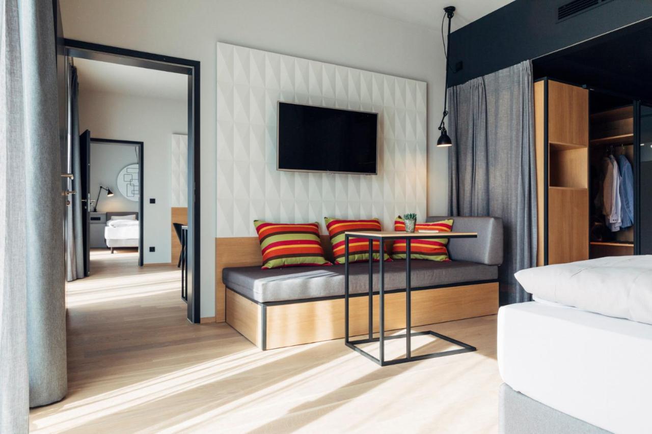 Harry'S Home Steyr Hotel & Apartments Exterior photo