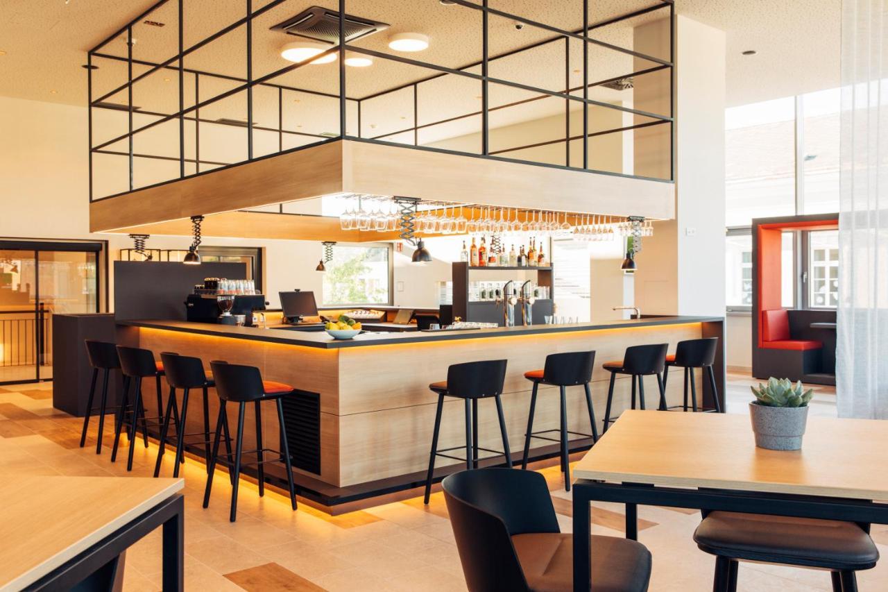 Harry'S Home Steyr Hotel & Apartments Exterior photo