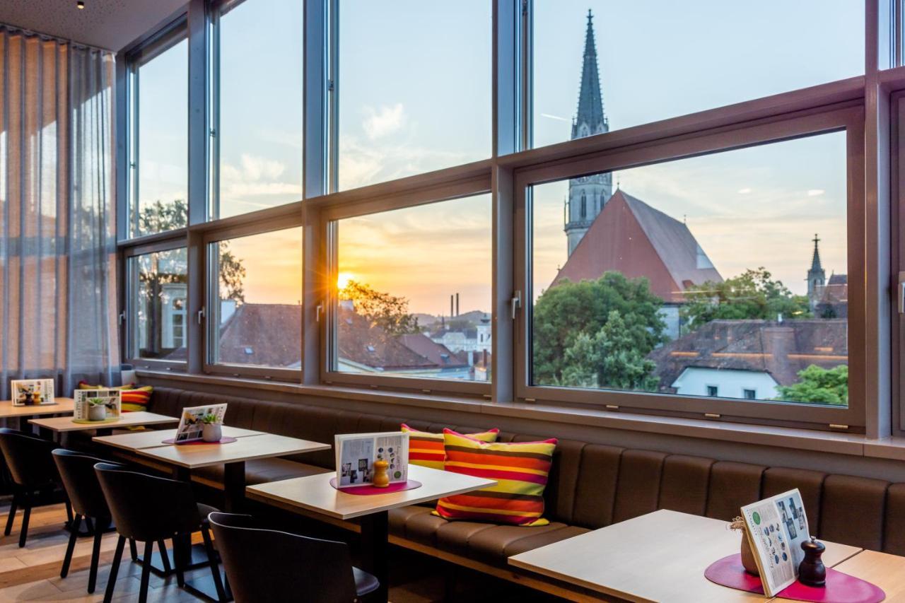 Harry'S Home Steyr Hotel & Apartments Exterior photo